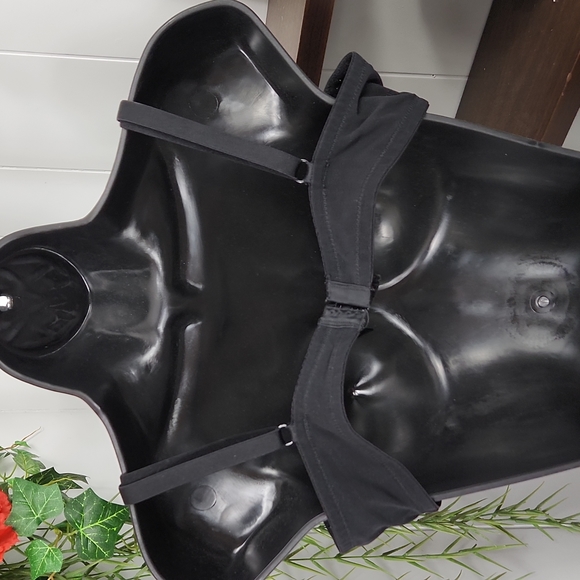 Frederick's Lacey Mesh Bra - Picture 5 of 12